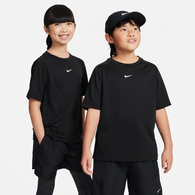 camisetanikedrifitmultiinfantilpretoppreto0