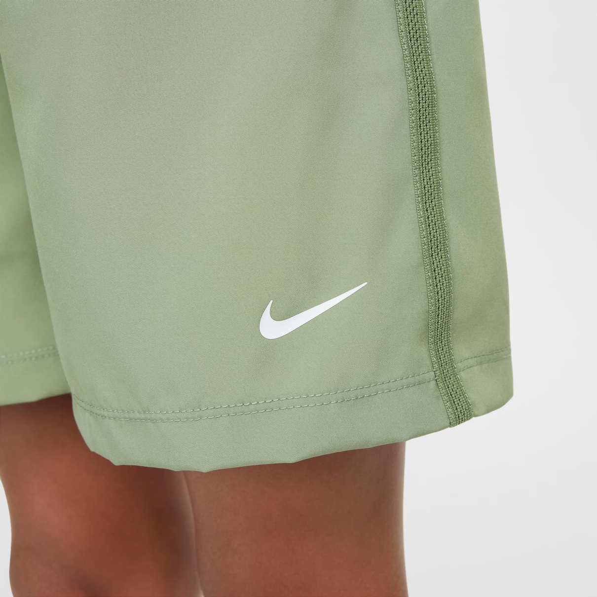 04 bermuda nike dri fit multi verde