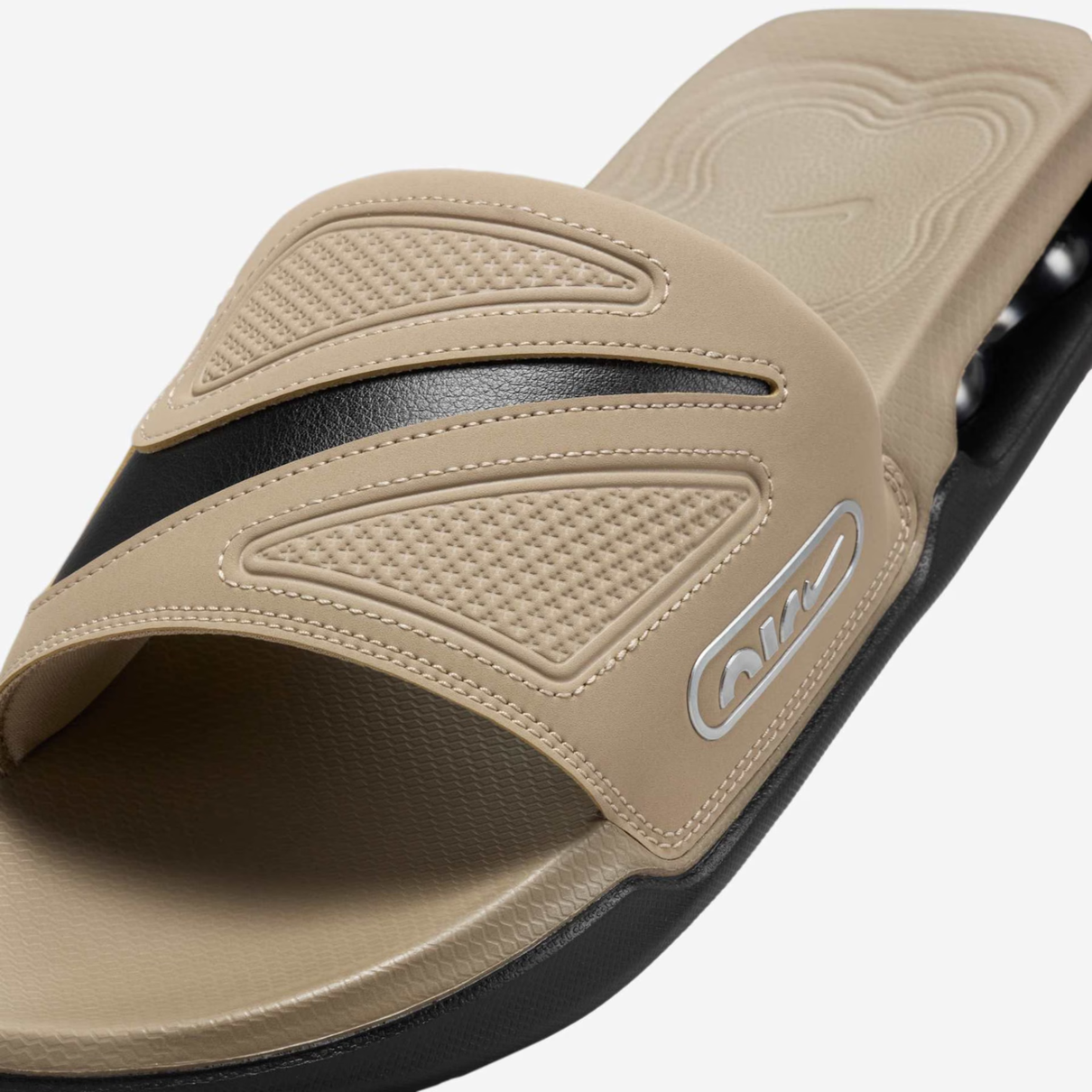 05 chinelo nike air max cirro slide marrom