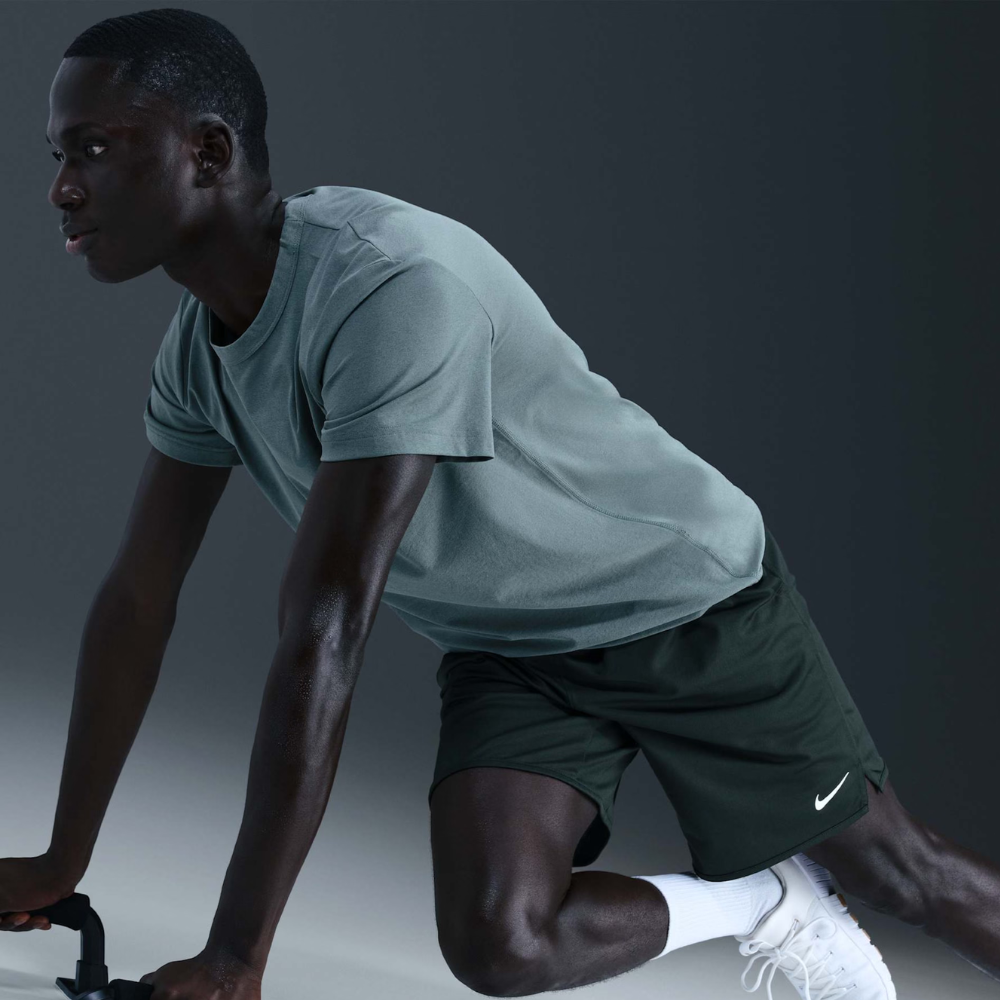 08 bermuda nike dri fit totality knit 9in verde