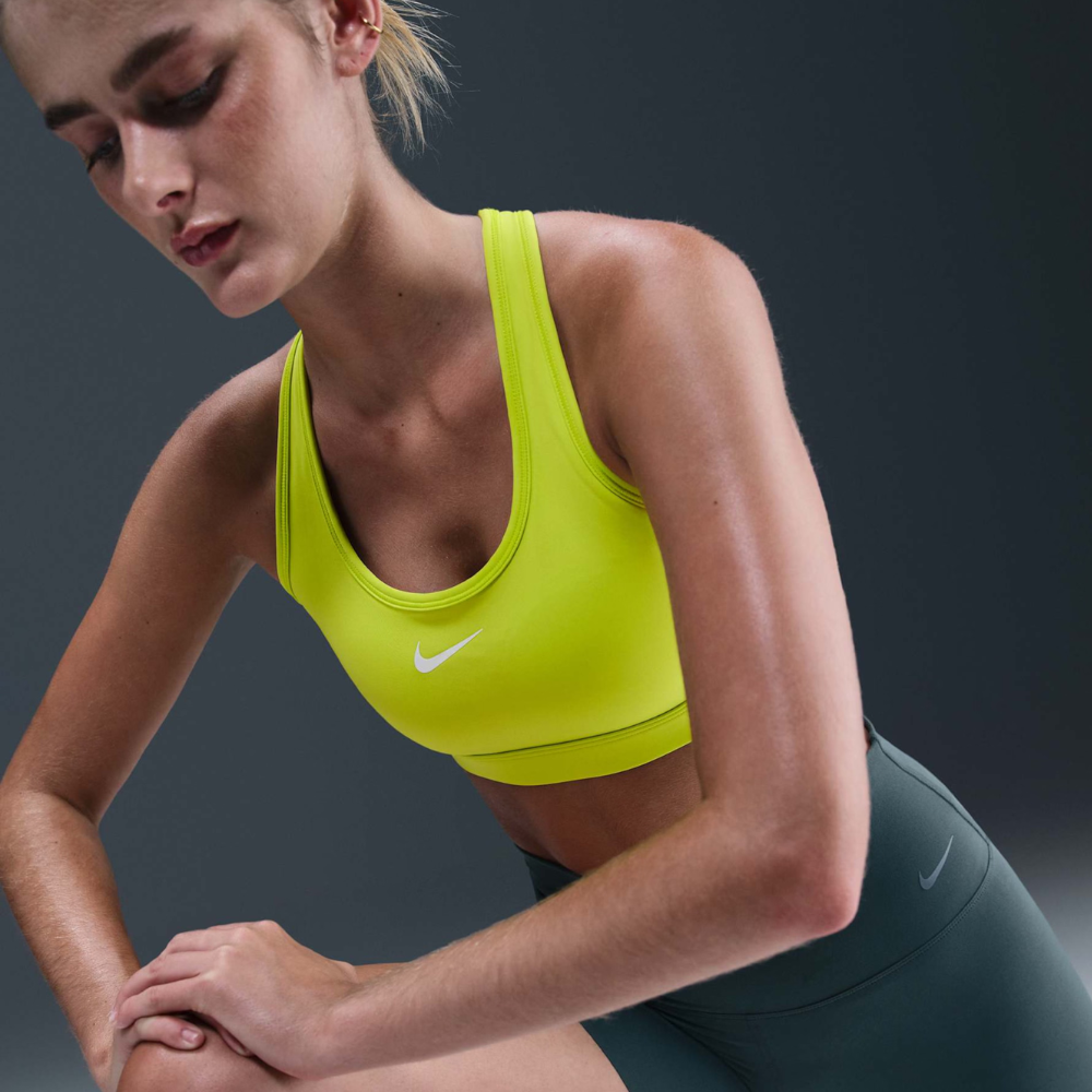 06 top nike swoosh verde