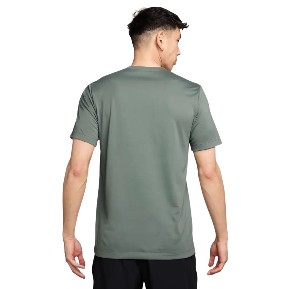 14 camiseta nike dri fit legend verde