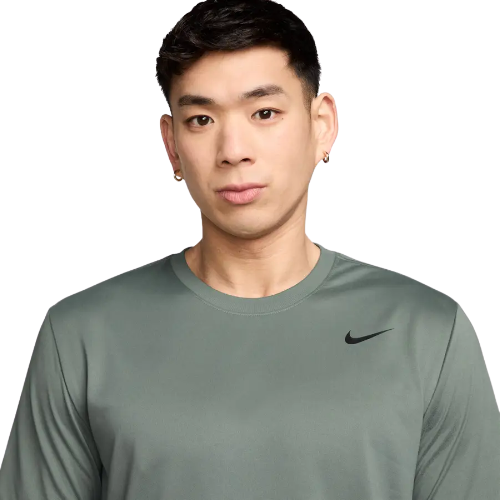 17 camiseta nike dri fit legend verde